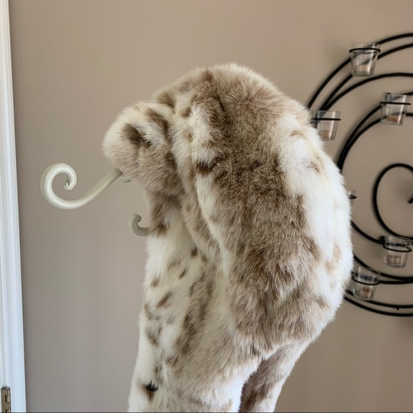 SpiritHoods Faux Fur Animal Hat with Pink Accents - Picture 4 of 7